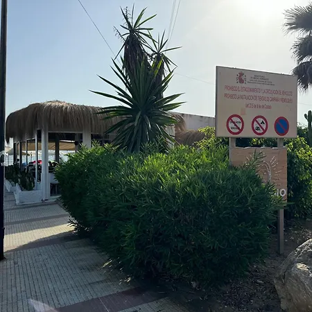 Apartment Beachfront Elviria *
